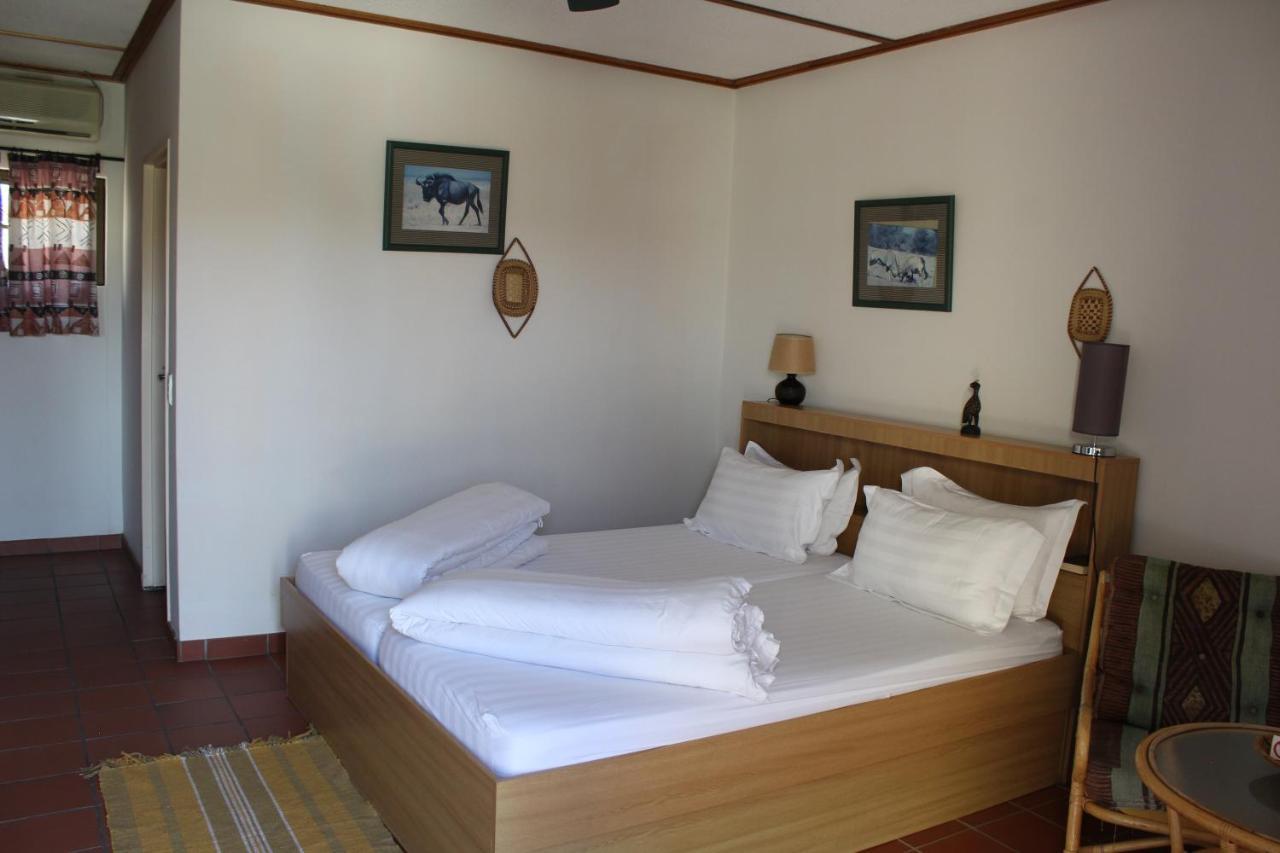 Onganga Hotel Pension Windhoek Kültér fotó