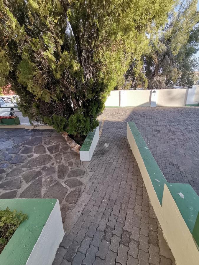 Onganga Hotel Pension Windhoek Kültér fotó