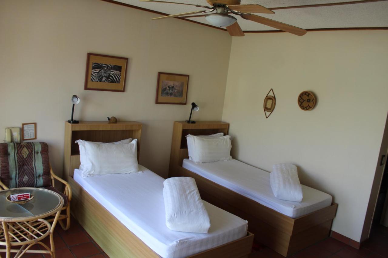 Onganga Hotel Pension Windhoek Kültér fotó