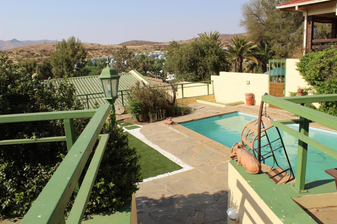 Onganga Hotel Pension Windhoek Kültér fotó